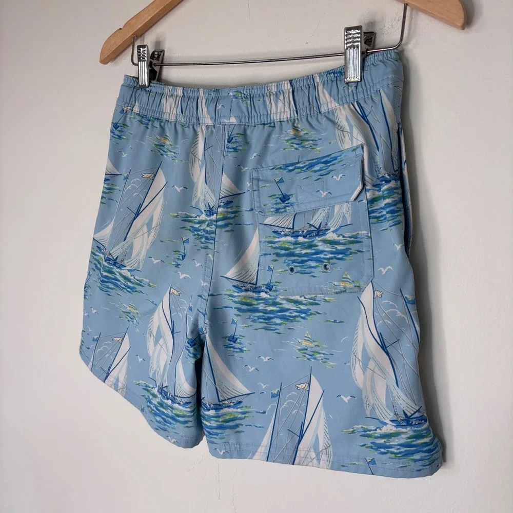 Vineyard Vines Blue Nautical Boat Print Sim‎ Trunks Medium Vacation Coastal